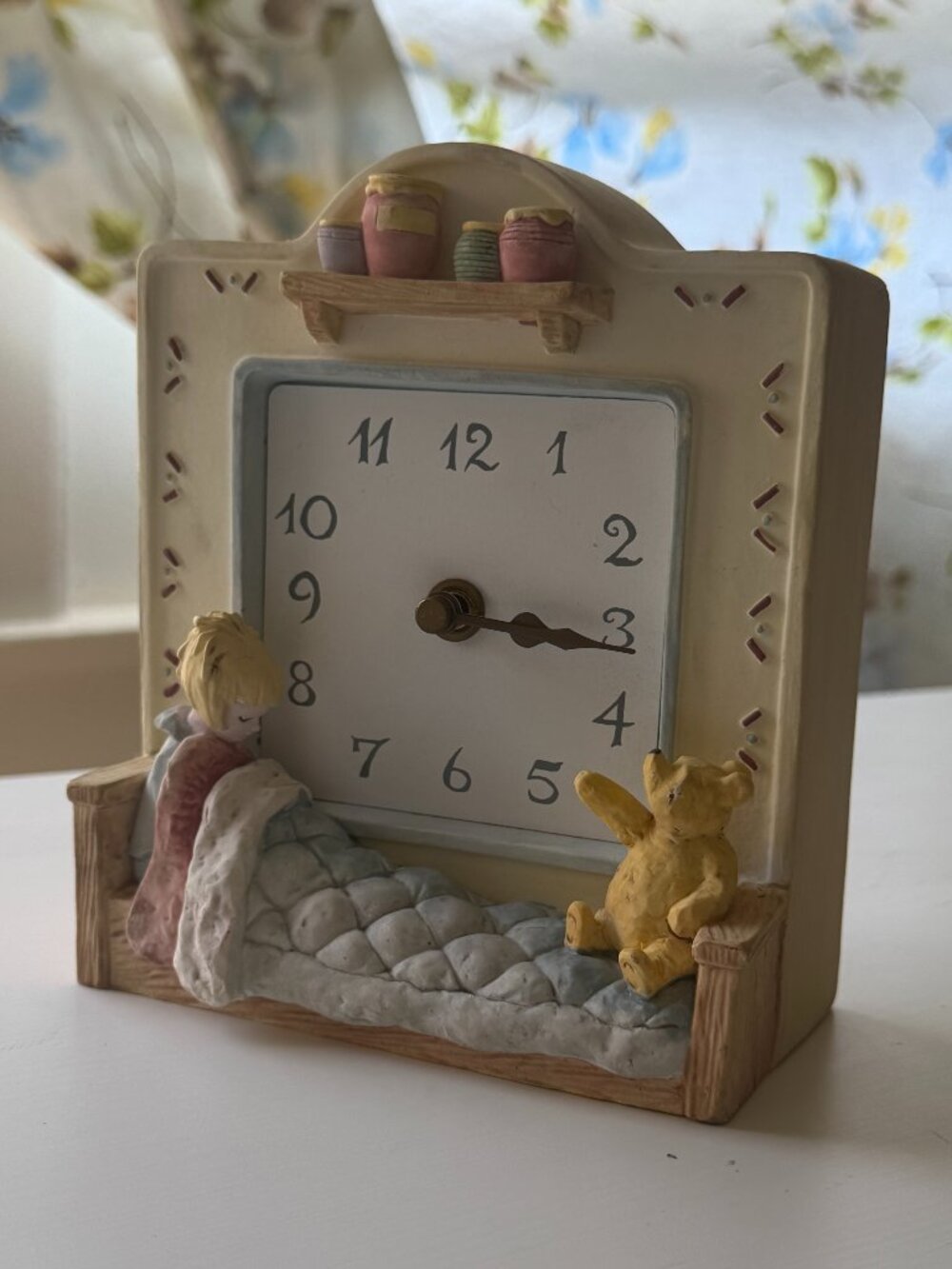 RARE Vintage Disney Charpente Winnie the Pooh & Christopher Robin Figurine Clock